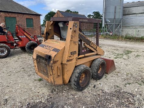 case 1825 uni loader